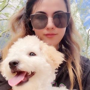 Meet your Posher, Ashley